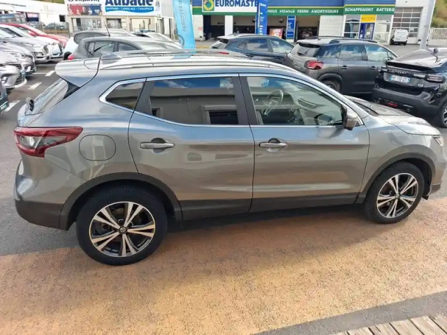 Nissan Qashqai 1.5 dci 115 dct — photo 4