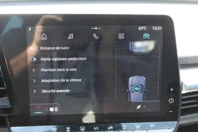 Renault Megane e-tech ev60 220 ch super charge — photo 42