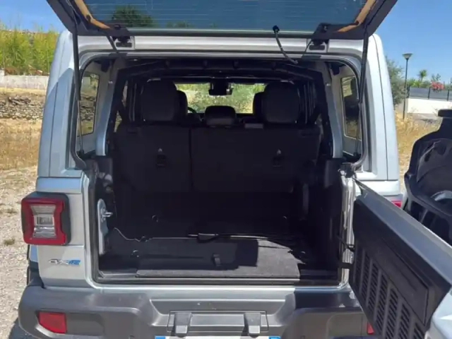 Jeep Wrangler unlimited 2.0 t 380ch 4xe overland command-trac my23 — photo 6