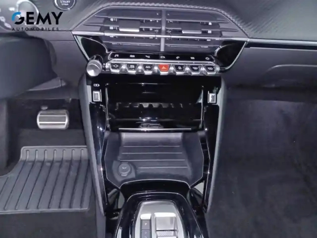 Peugeot 208 puretech 130 s&amp;s eat8 — photo 14