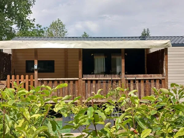 MOBIL HOME RIDEAU traversant