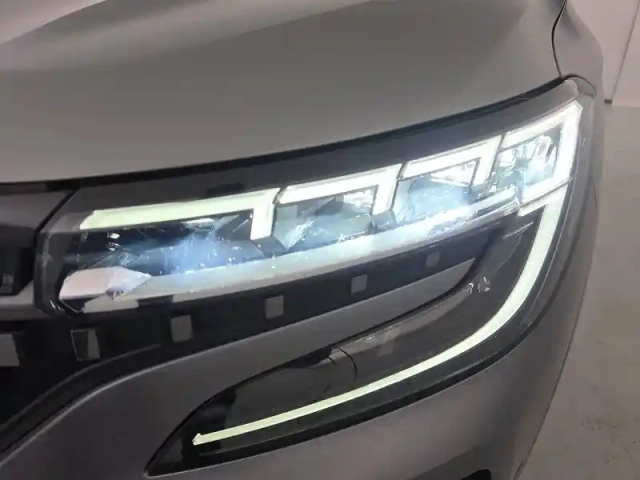 Renault Austral mild hybrid 160 auto — photo 379