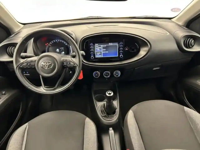 Toyota Aygo 1.0 vvt-i 72 dynamic — photo 14