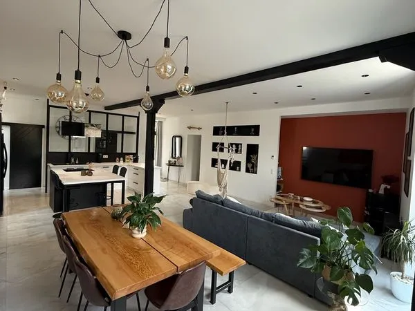 Coup de coeur Appartement rénové à neuf avec grande terrasse & garage