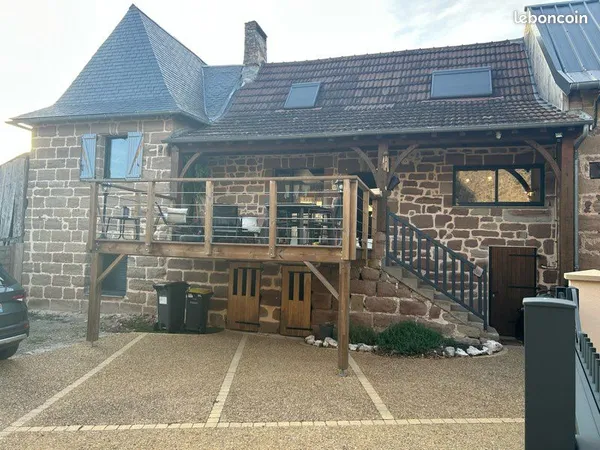 Maison en pierre rénovée - 105 m² avec grange