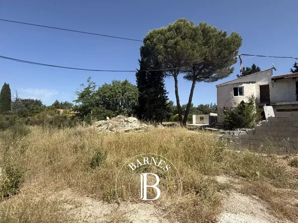 VENTE - PUYRICARD LIGNANE - MAISON À RENOVER 300 M2 - PARCELLE 6000 M2