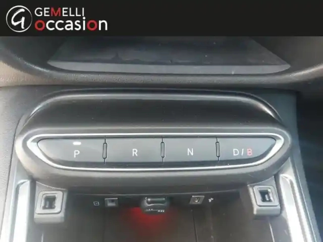 Fiat 600 e 156ch 54kwh red — photo 14