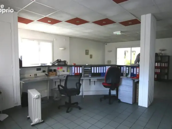 Commerce 7 pièces 194 m²