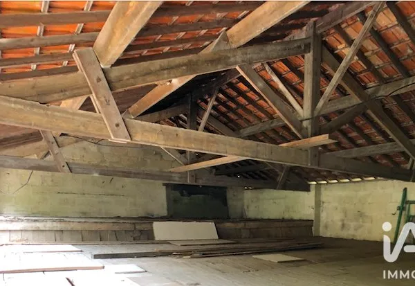 Maison 2 pièces 175 m²