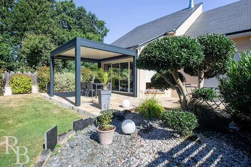 Maison 5 pièces 180 m²
