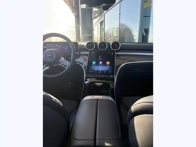 Mercedes Classe C 200 d avantgarde line — photo 22