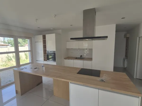 Maison 4 pièces 82 m²