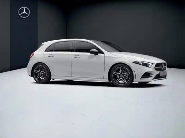 Mercedes Classe A 200 amg line — photo 15