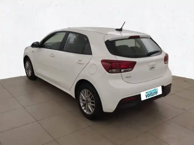 Kia Rio 1.2 dpi 84ch bvm5 — photo 7