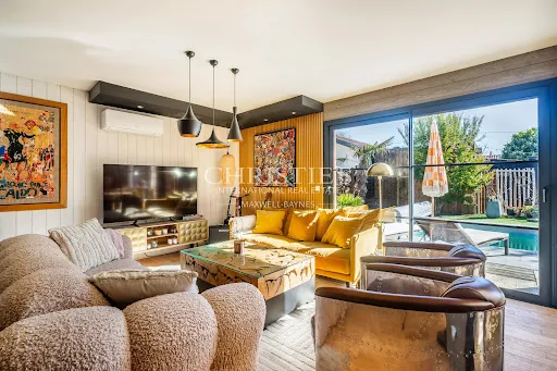 Maison 6 pièces 150 m²