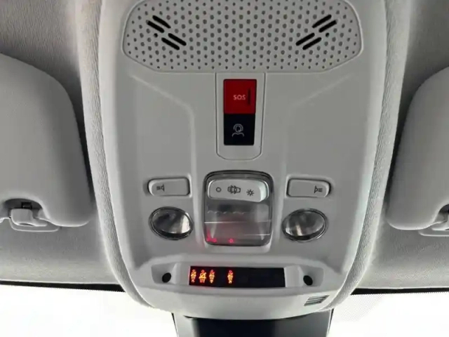 Peugeot 208 hybrid 100 e-dcs6 — photo 26