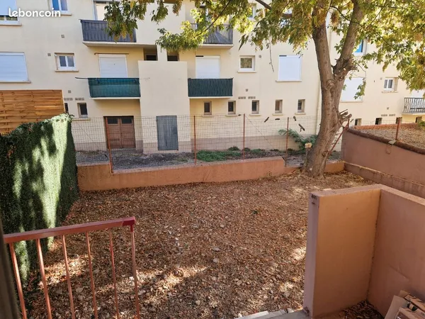 T2 rénové avec jardin privé dans bon quartier