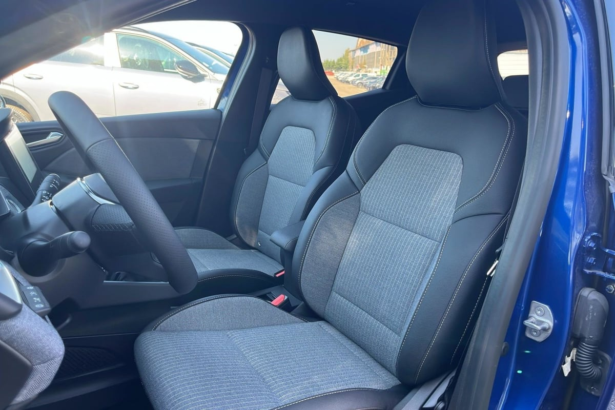 Renault Clio 5 — photo 19