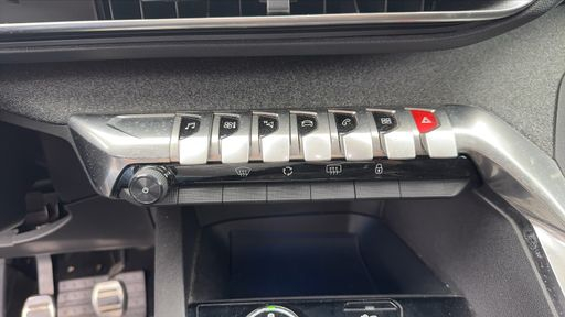 Peugeot 3008 1.5 BlueHDi 130 - Crossway – 2018 – 158206 km – Diesel – Boîte Manuelle — photo 16
