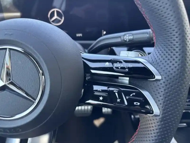 Mercedes Classe A 200 d amg line — photo 11