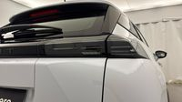 Peugeot 2008 1.2 Hybrid 145ch Style e-DCS6 — photo 29