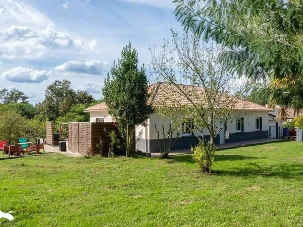 Maison de plain-pied 5 pièces 140 m²