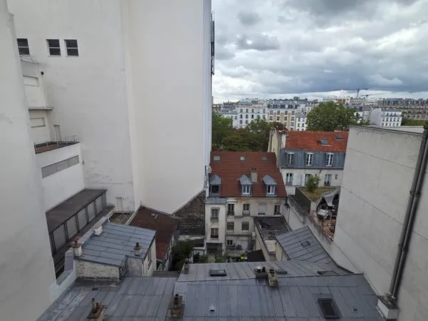 Appartement Nation, 6e et dernier étage calme et lumineux