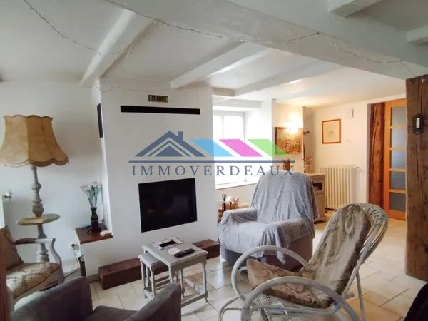 Maison 10 pièces 215 m²