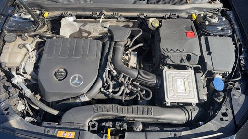 Mercedes Classe A 180 136 7G-DCT - AMG Line – 2021 – 80798 km – Essence – Boîte Automatique — photo 26