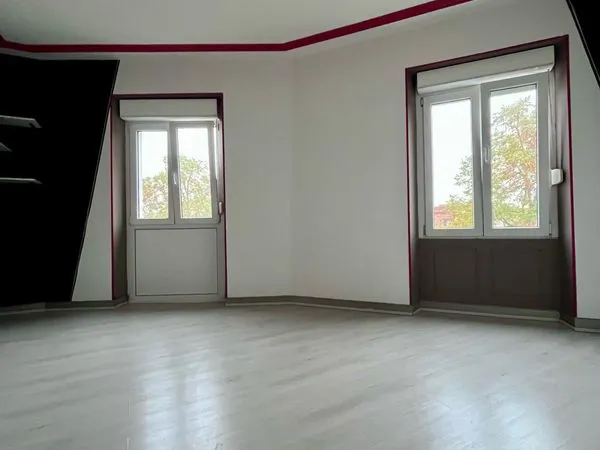Studio 1 pièce 30 m²