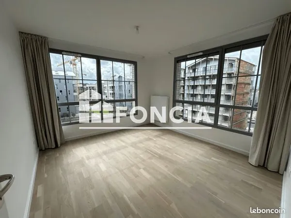 Appartement 4 pièces 83 m²