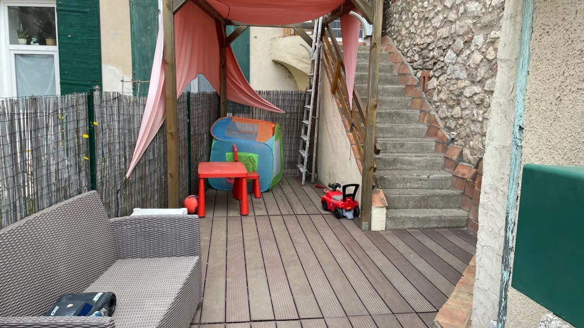 Photo 3