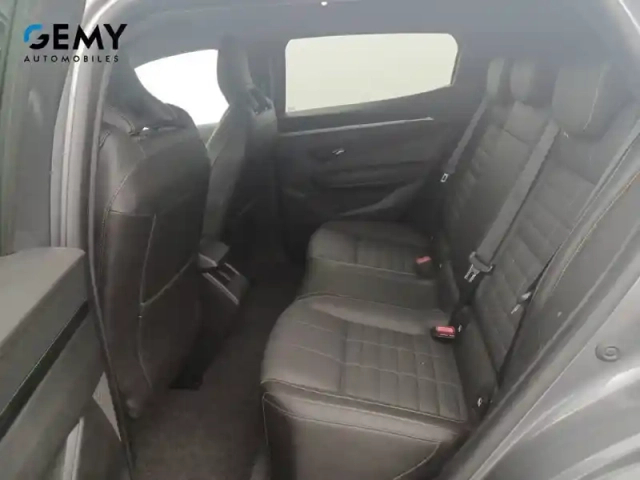 Renault Megane e-tech 220 ch autonomie confort gsr2 — photo 64