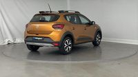 Dacia Sandero 1.0 TCe 90ch Stepway Confort -22 — photo 5