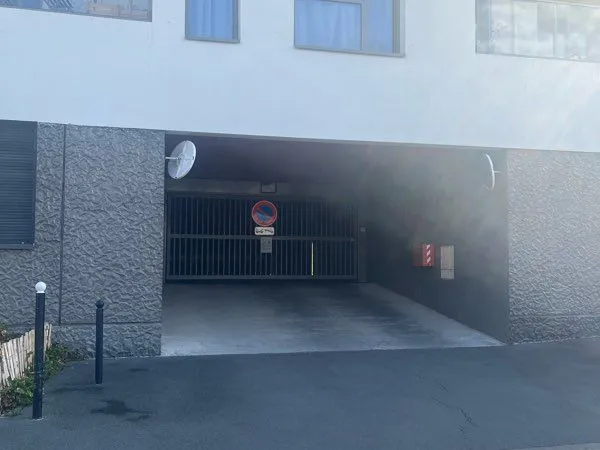 Stationnement Location Bordeaux 87€