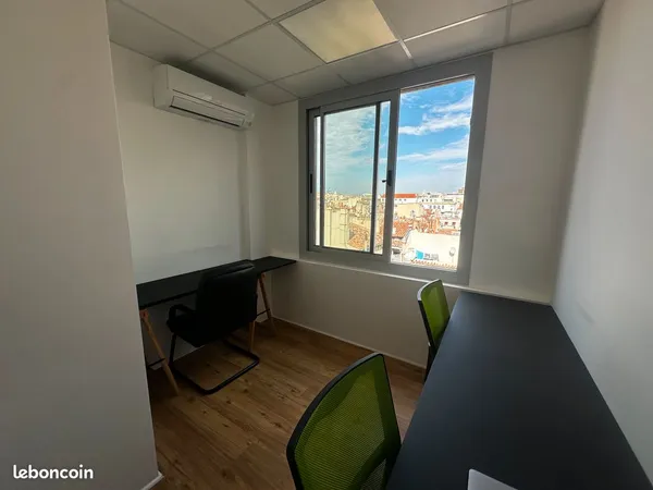 Bureaux fermé en flex office - proximité Vieux port - Terrasse - tout compris - 400