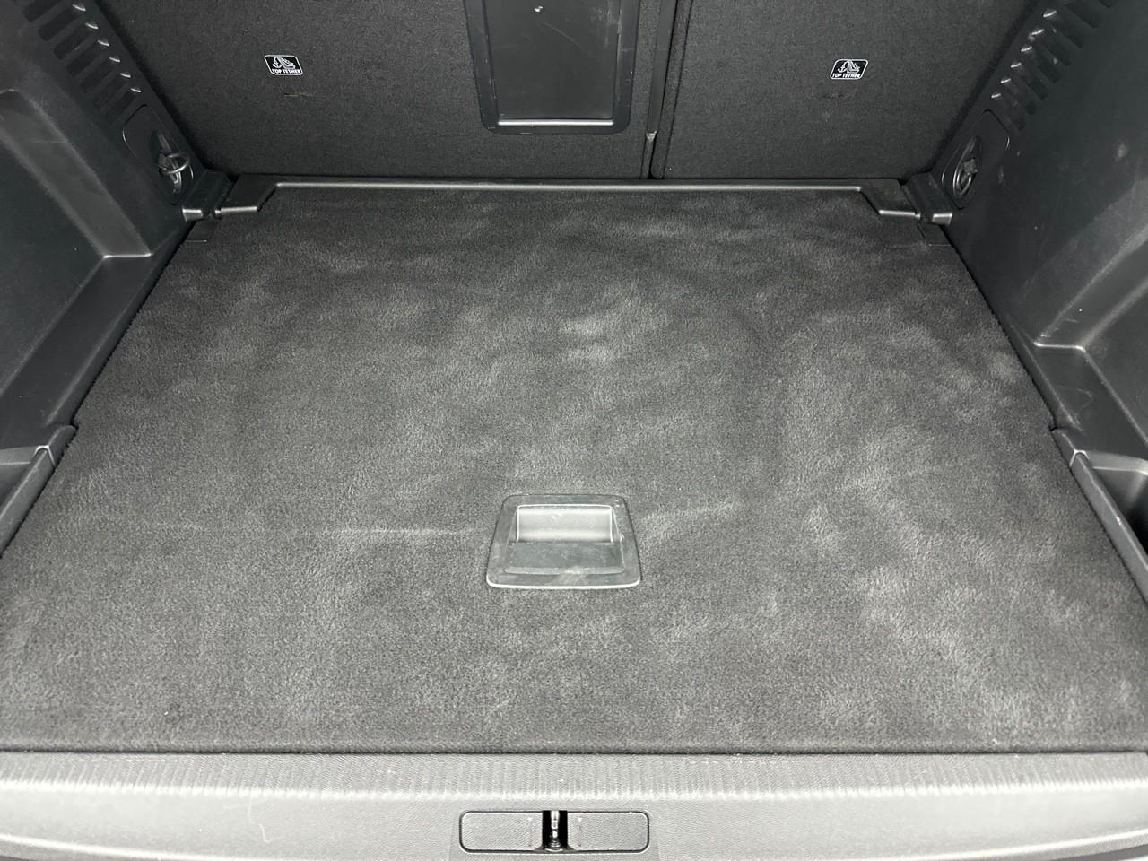 Peugeot 3008 puretech 130ch s&s eat8 allure pack — photo 6