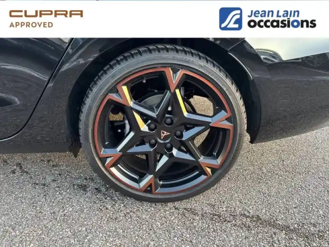 Cupra Leon sportstourer 1.5 etsi hybrid 150 ch dsg7 — photo 12