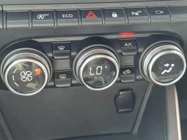 Dacia Duster ii techroad blue dci 115 4x2 — photo 11