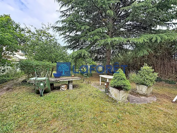 Terrain 400 m²