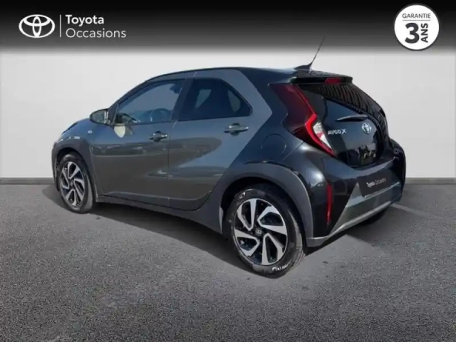 Toyota Aygo X 1.0 vvt-i 72ch design my23 — photo 2