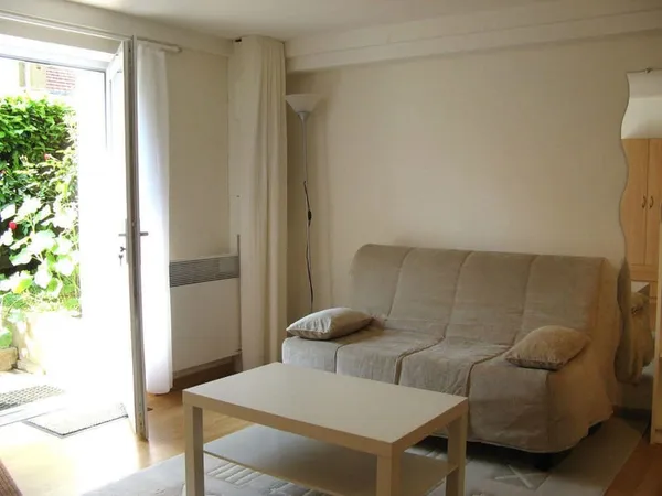TRES BEAU STUDIO