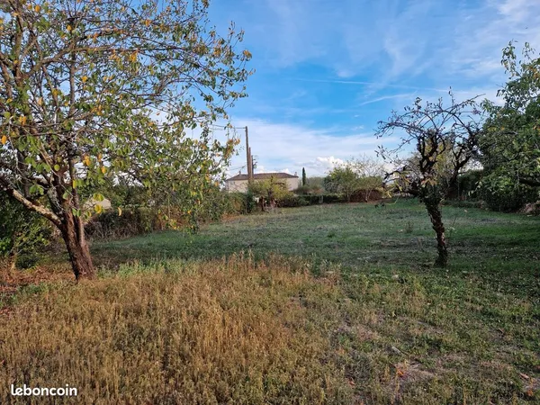 Terrain constructible