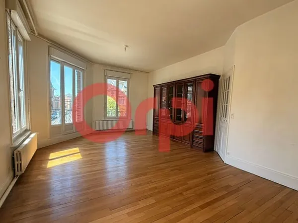Appartement 4 pièces 126 m²