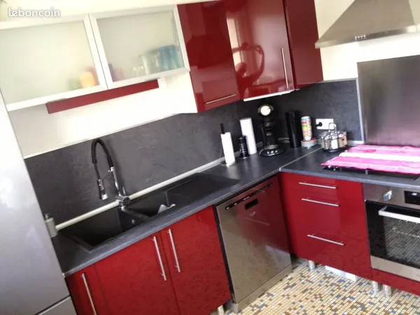 Appartement 4 pièces - 79.92 m² - Rez-de-Chaussée