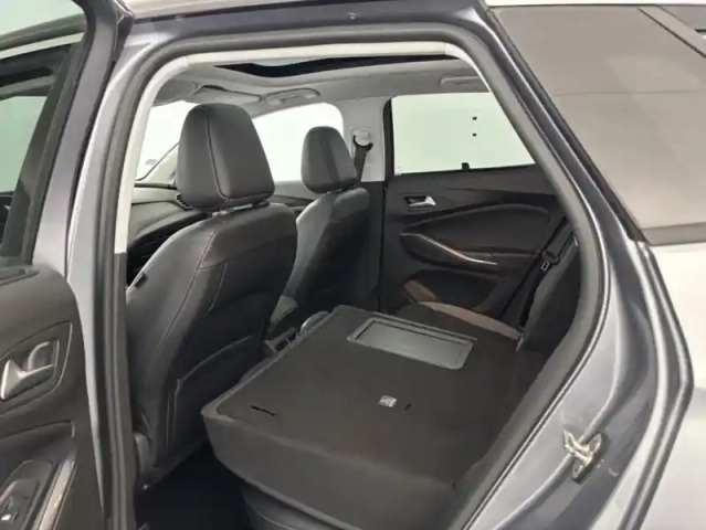 Opel Grandland X 1.5 diesel 130 ch bva8 elegance business 5p — photo 11