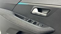 Peugeot 208 1.2 PureTech 100ch S&S Style — photo 16