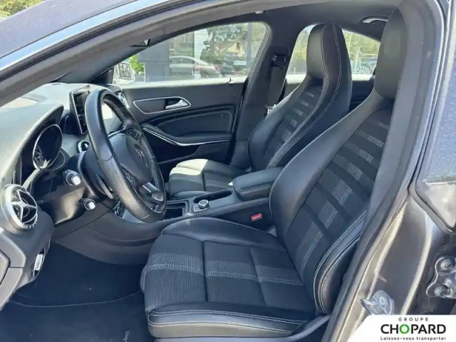 Mercedes Cla 200 d 7g-dct — photo 11