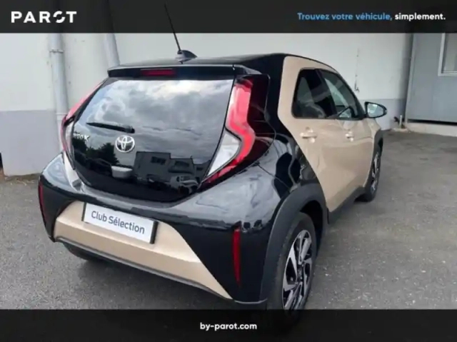 Toyota Aygo X 1.0 vvt-i 72ch design s-cvt my23 — photo 1