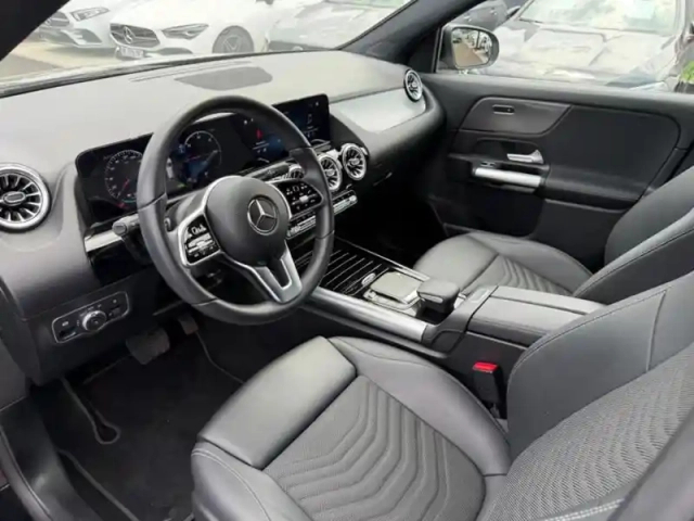 Mercedes Eqa 250 business line — photo 32